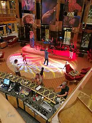 Cruise_Costa-Magic