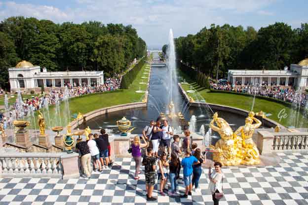 St-Petersburg_Peterhof