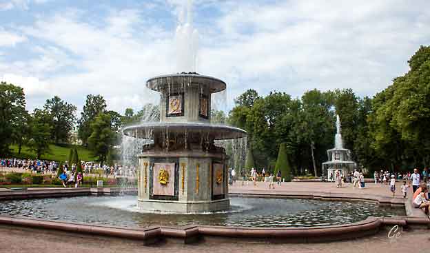 St-Petersburg_Peterhof