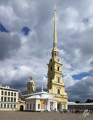 St-Petersburg_Peter_and_Paul-katedralen