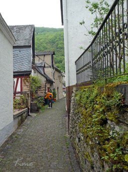 Mosel_Bellstein_Zehnthauskeller