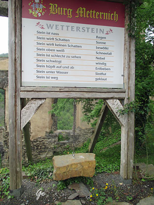 Mosel_Bellstein_Burgruine-Metternich