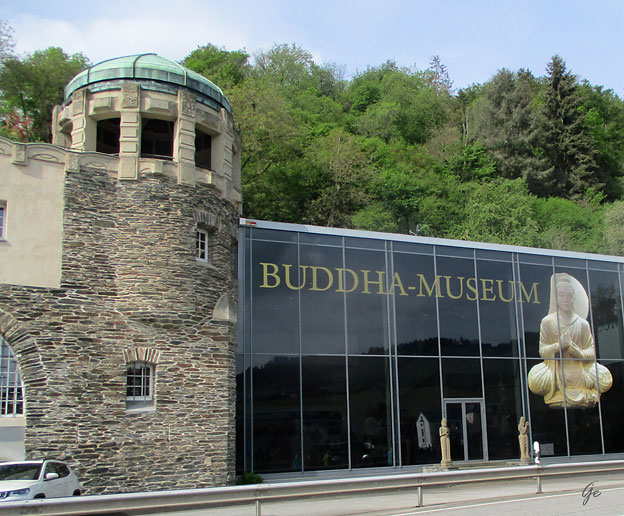 Mosel_Traben-Trarbach_Buddhamuseum