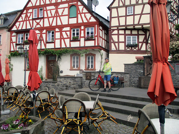 Mosel_Zell-Bernkastel-Kues