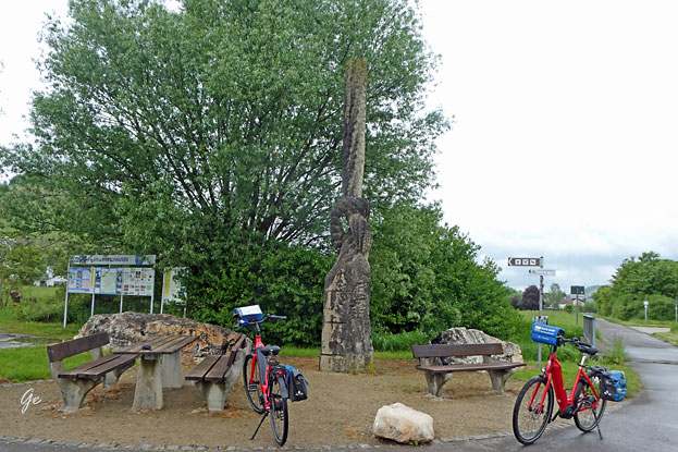 Saar_skulpturer_ved_elva