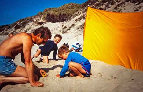 Jylland_Danmark_strandlek