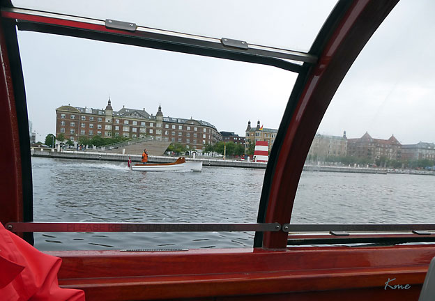 Copenhagen_sightseeingboats