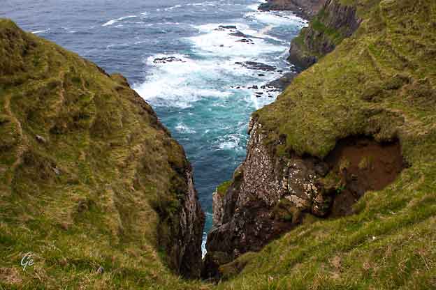 Faroe_Islands_Vagar_Gaasadalur