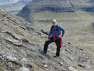 Faroe_Islands_Eysturoy_Slettaratindur