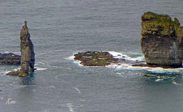 Faroe_Islands_Eysturoy_Slettaratindur