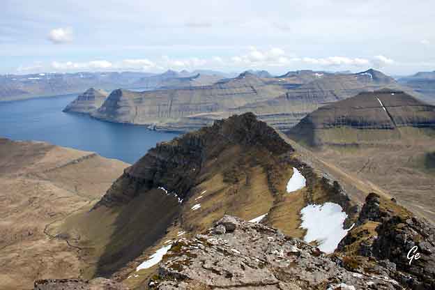 Faroe_Islands_Eysturoy_Slettaratindur