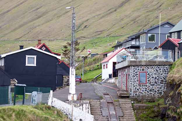 Faroe_Islands_Eysteroy_Gjogv