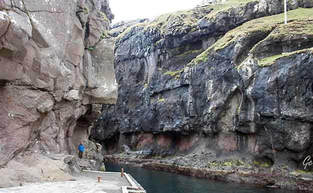 Faroe_Islands_Eysturoy_Elduvik