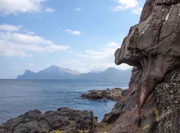 Faroe_Islands_Eysturoy_Elduvik
