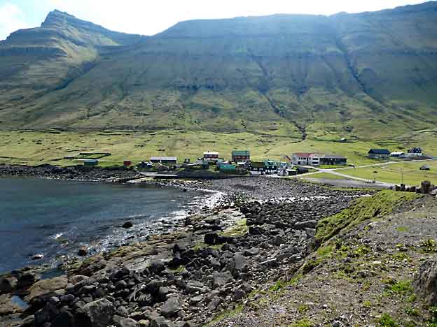 Faroe_Islands_Eysturoy_Elduvik