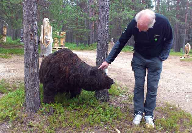 Finland_Inari_Karl_Martin_og_bamsen