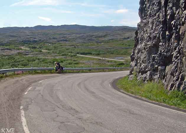 Finnmark_Bugoynesveien_bakker