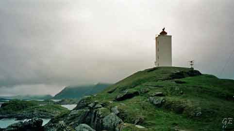 Finnmark_Fruholmen_fyr