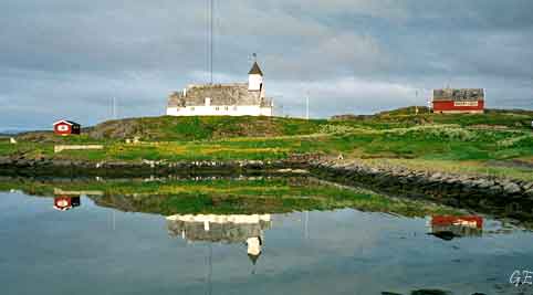 Finnmark_Ingoy_kirke.