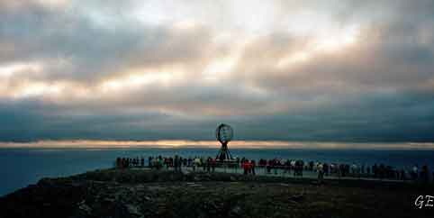 Finnmark_Nordkapp_ved_midnatt