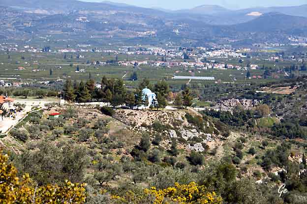 Hellas_white_and_blue_church