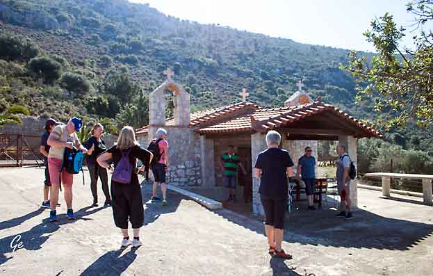 Hellas_Tolo_vandretur_St-Georgskirken