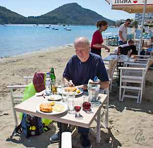 Hellas_Tolo_Nasjonaldag_