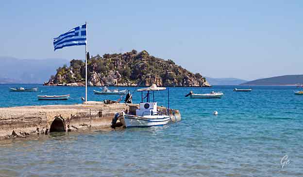 Hellas_Tolo_Nasjonaldag_