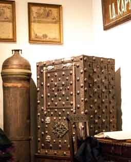 Hellas_Nafplio_Kaponi