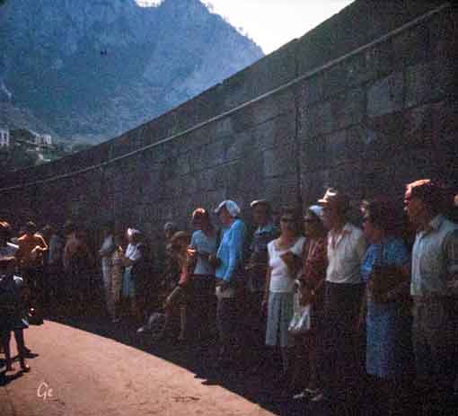 Italia_Capri_havna_skygge