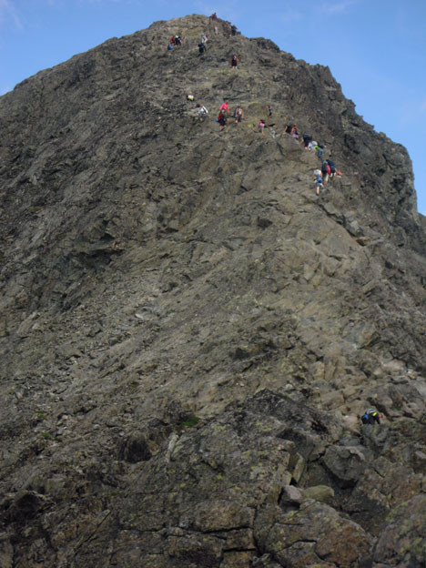 Jotunheimen_Besseggen_fra_Bandet