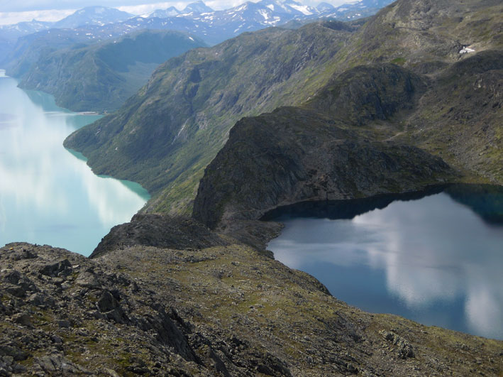 Jotunheimen_Besseggen_med_Bandet