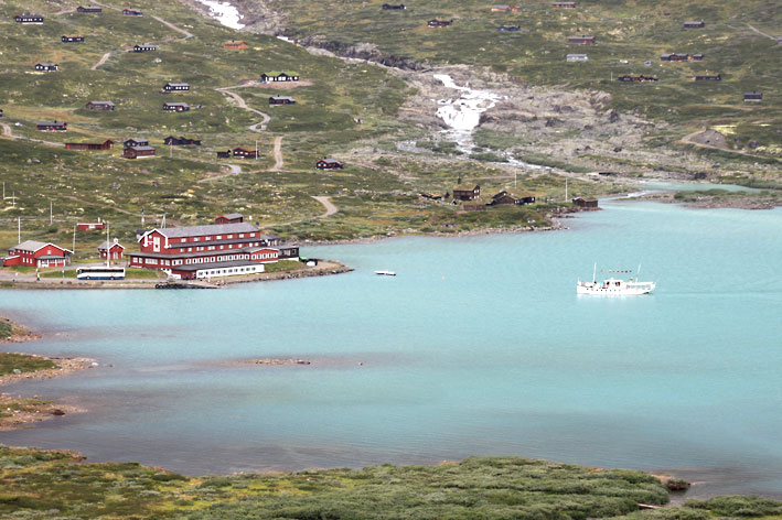 Jotunheimen_utsikt_mot_Eidsbugarden