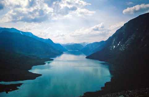 Jotunheimen_Gjendesheim-Memurubu_Gjende
