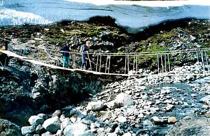 Jotunheimen_veien_til_Gjendesheim