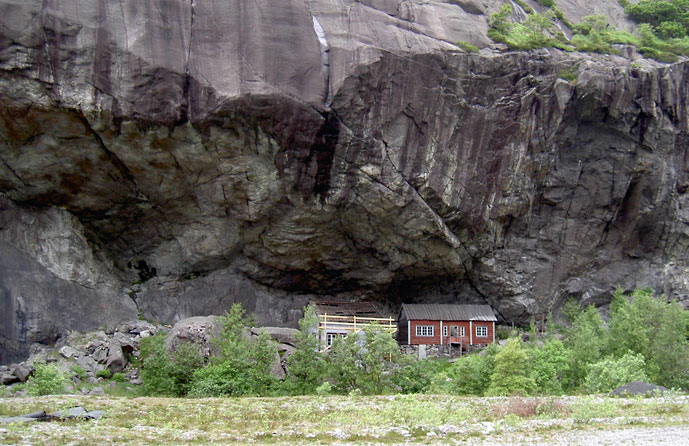 Lindesnes_Nordkapp_Jossingfjord_under_Helleren