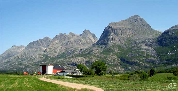 Lindesnes_Nordkapp_ved_De_Sju_Sostre