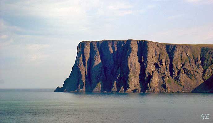Nordkapp_Knivskjellodden_mot_Nordkapp