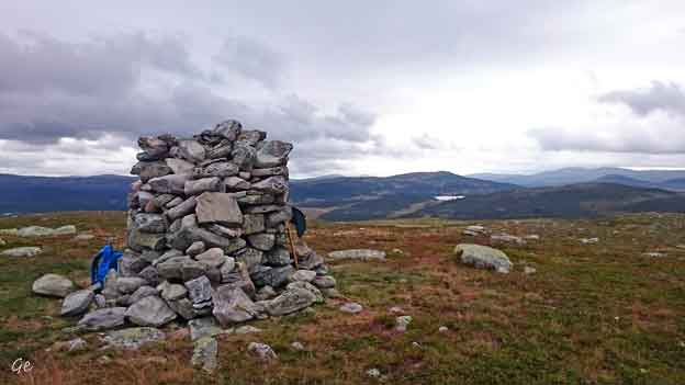 Langsua_Skruvdalstind