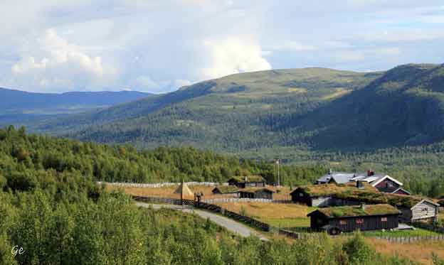 Langsua_Liomseter-turisthytte