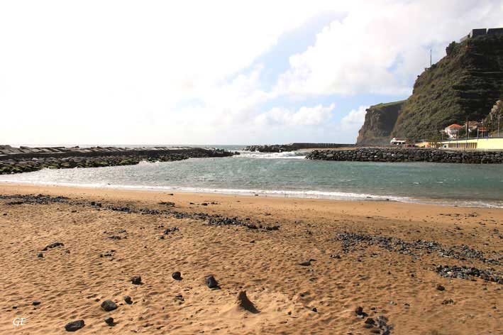 Madeira_Calheta_strand