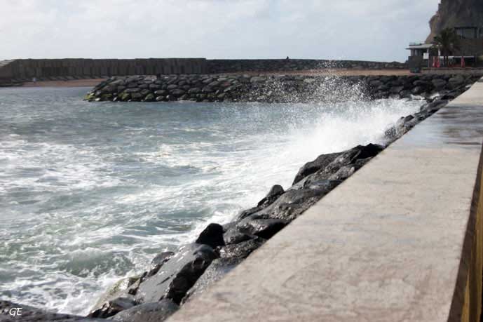 Madeira_Calheta_strand