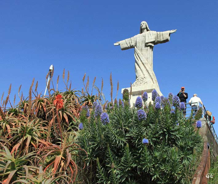 Madeira_Ponta_do_Garajau_Kristusstatuen