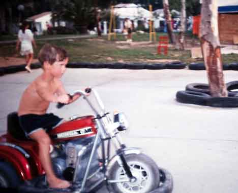 Mallorca_Alcudia_Erling_motorsykkel