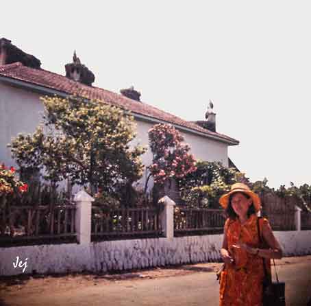 Hus_med_storkereder_Marokko