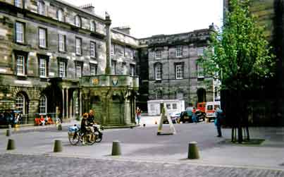 Edinburgh_Scotland