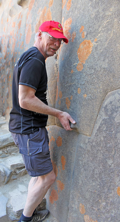Peru_Ollantaytambo_Karl
              Martin_loefter_stein