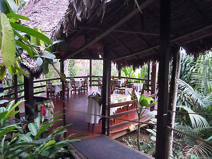 Peru_Puerto_Maldonado_Wasai_Lodge_spisesalen