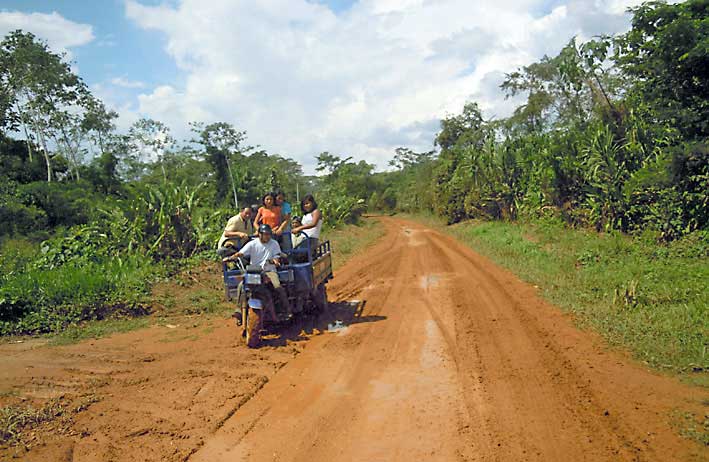 Veien_fra_Maldonado_til_Tambopata_river