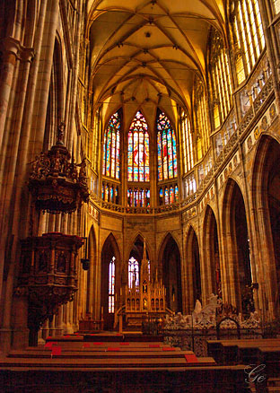 Praha-slott_St-Vitus-kirken